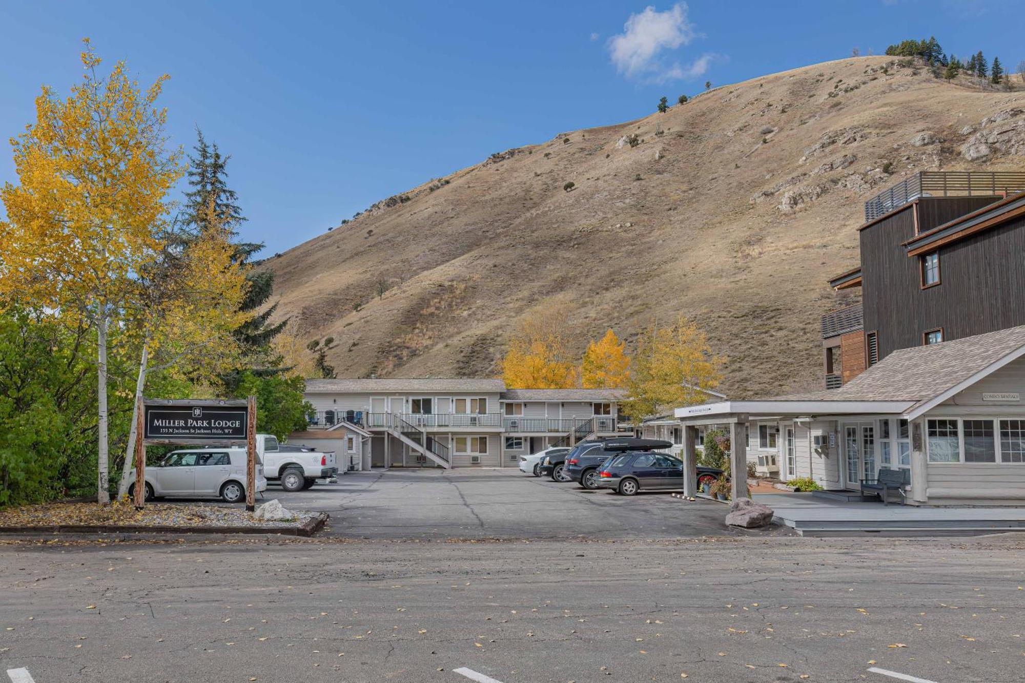 Miller Park Lodge Jackson Exterior photo